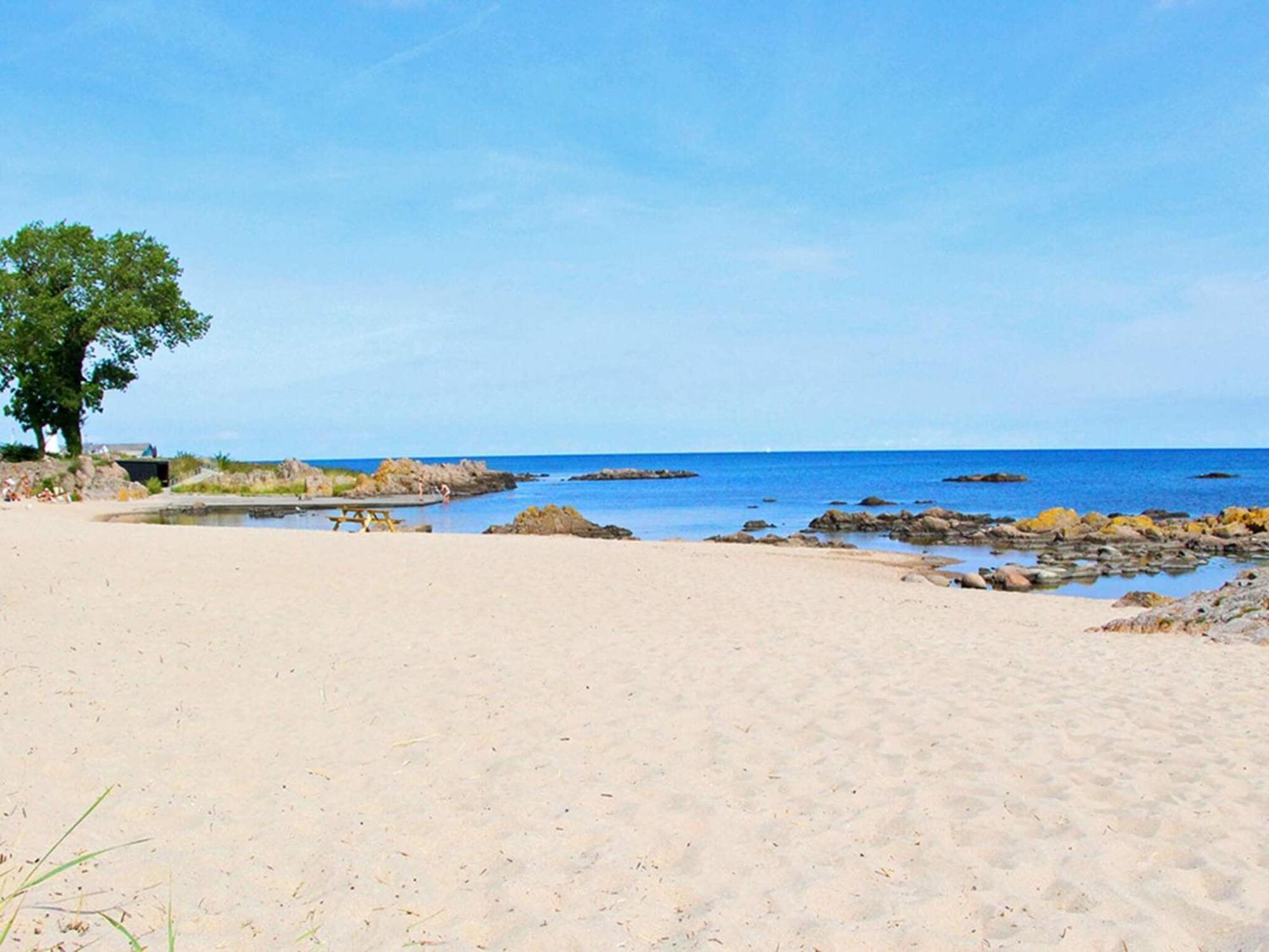 6 Person Holiday Home In Allinge Eksteriør bilde