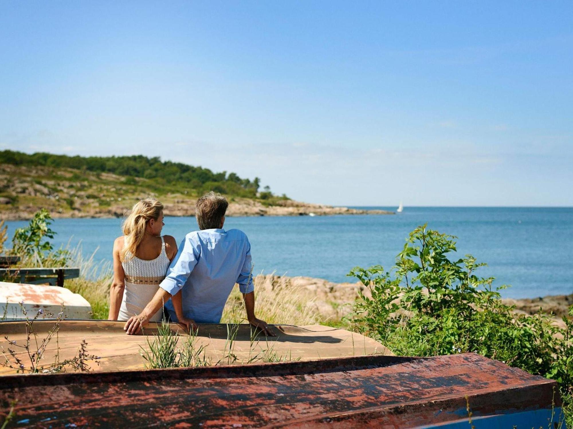 6 Person Holiday Home In Allinge Eksteriør bilde