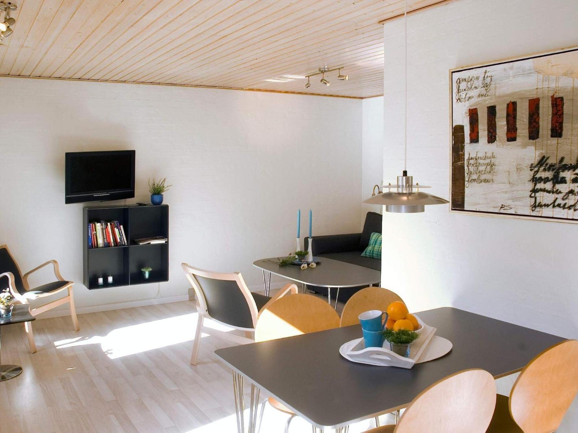 6 Person Holiday Home In Allinge Eksteriør bilde
